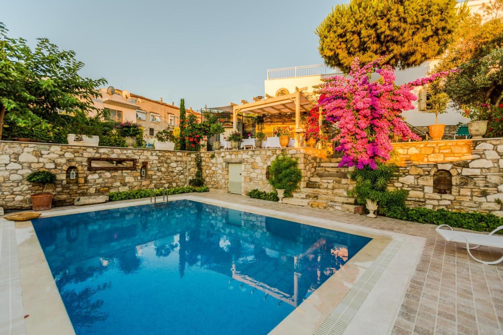 Ipekyol Villa Avec Piscine Privee Чесме Екстериор снимка